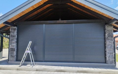 Rolo garažna vrata – funkcionalnost, sigurnost i ušteda prostora